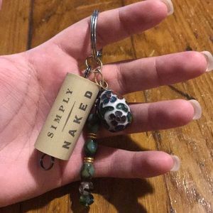 HANDMADE WINE CORK KEYCHAIN 😍🥂